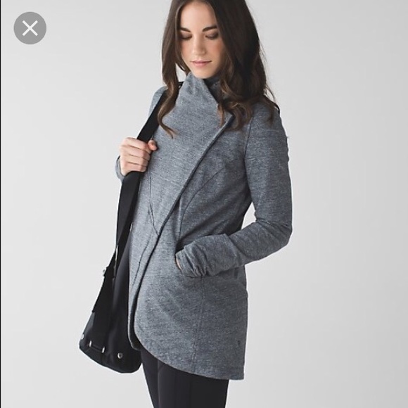lululemon athletica Jackets & Blazers - NWOT Lulu That's a Wrap Heathered Snow Slub Coal